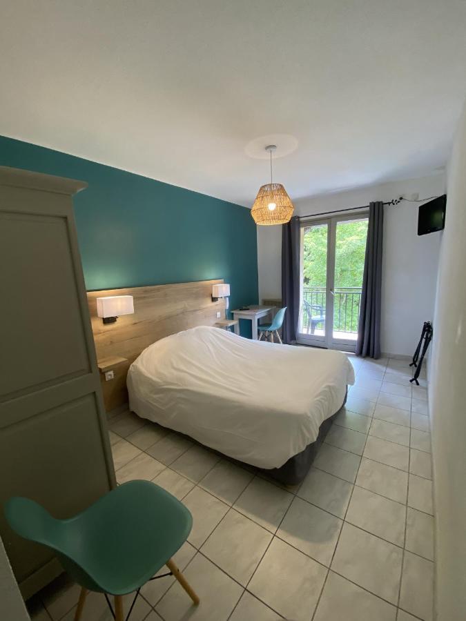 Hotel De La Jonte Меруес Екстериор снимка