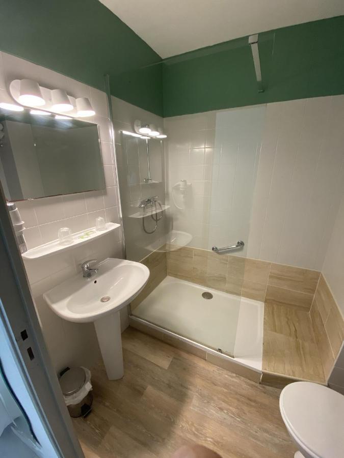 Hotel De La Jonte Меруес Екстериор снимка