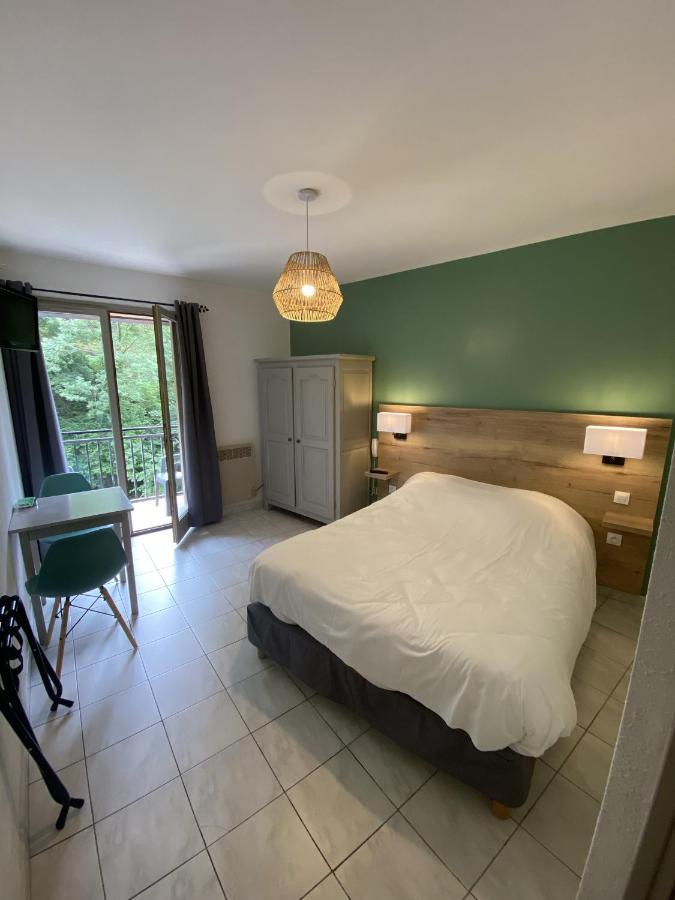 Hotel De La Jonte Меруес Екстериор снимка
